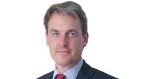 Headshot of Elliot Howard-Jones