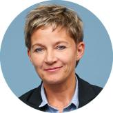 Headshot of Tracey Cooper