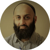 Headshot of Aftab Arif 