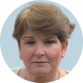 Headshot of Sandra Cummings